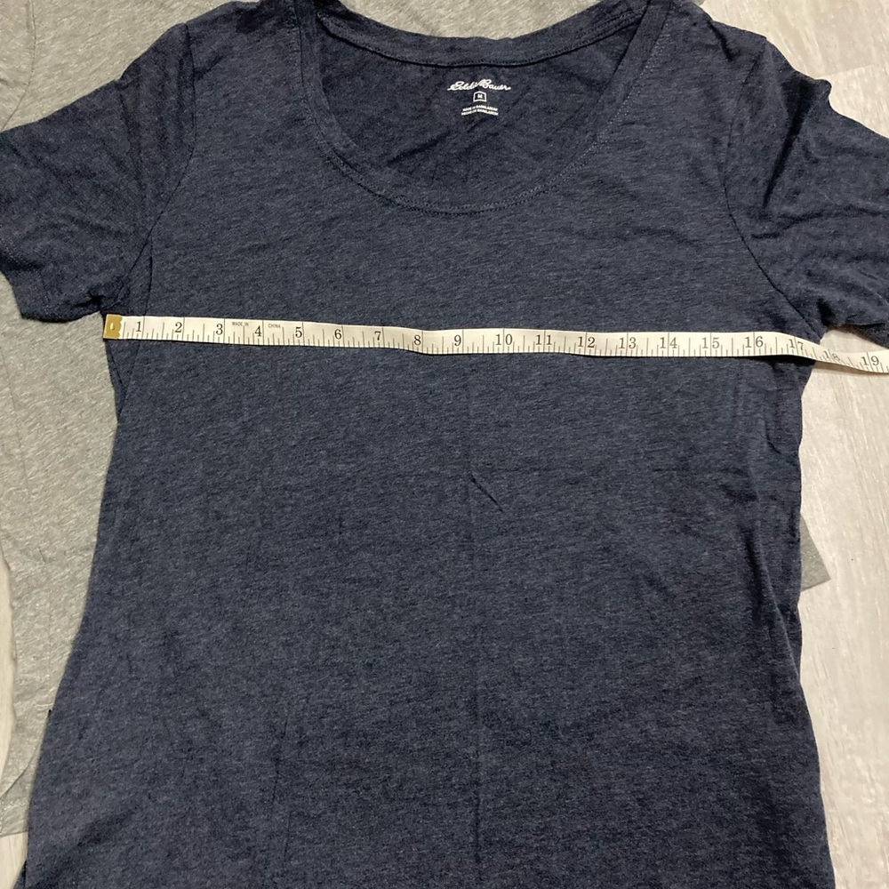 Eddie Bauer 2 Shirt Lightweight Grey and Blue Bundle Medium - Picture 5 of 13